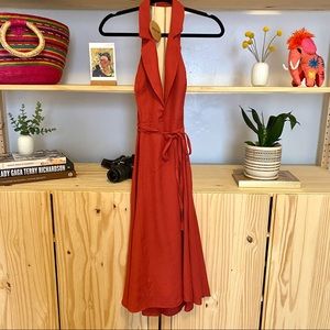 Essue |  Collared Halter Neck Midi Dress